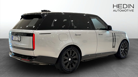 Land Rover Range Rover 2 of 5