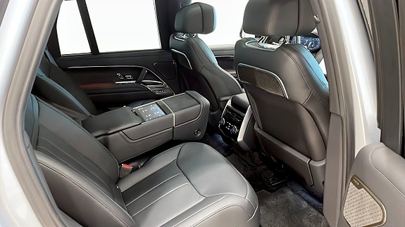 Land Rover Range Rover 5 of 5