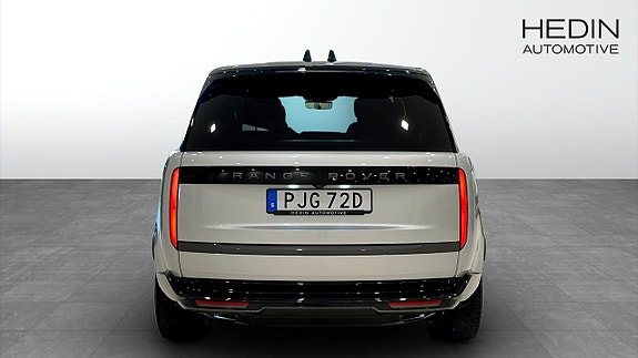 Land Rover Range Rover 7 of 12