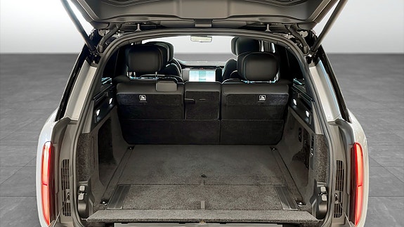 Land Rover Range Rover 10 of 12