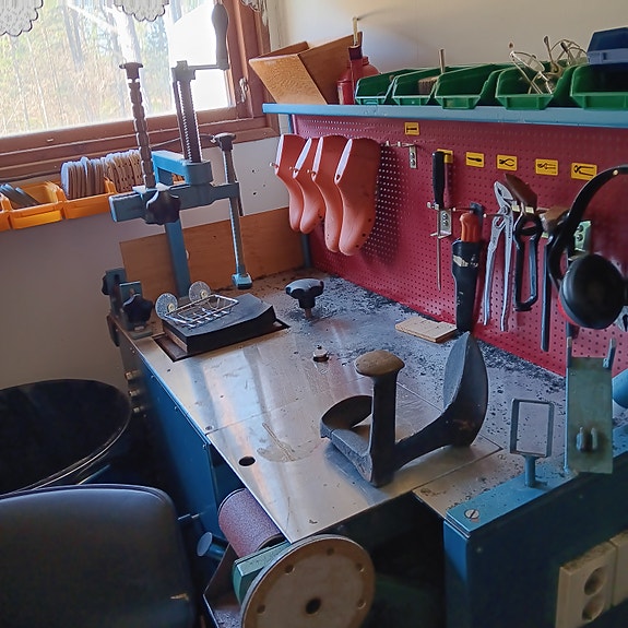 Product image 2 of 10