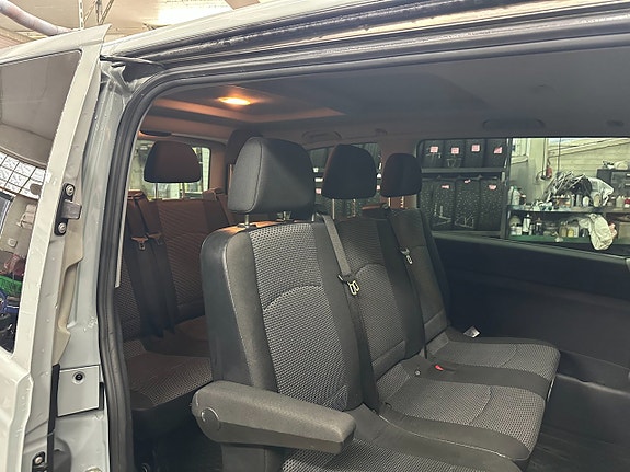 Mercedes-Benz Vito 110 2 of 5