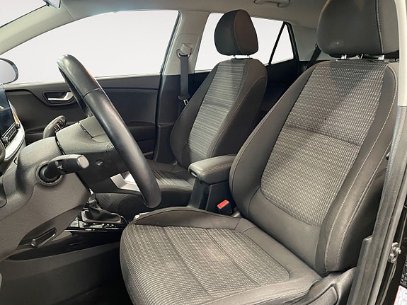 Kia Stonic 9 of 22