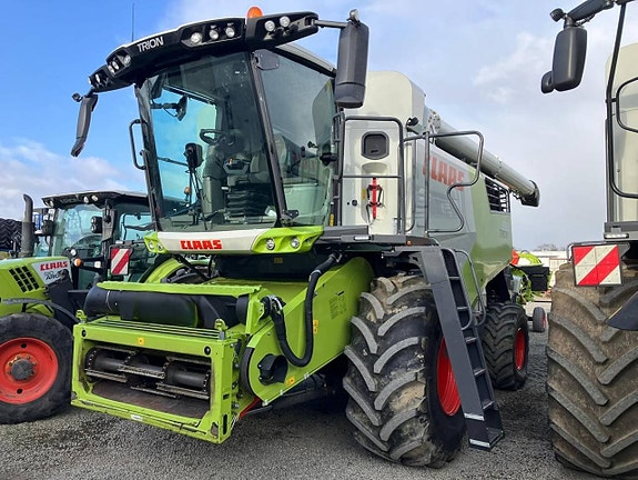 Claas Trion 650
