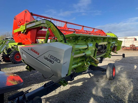 Claas Trion 650 11 of 12