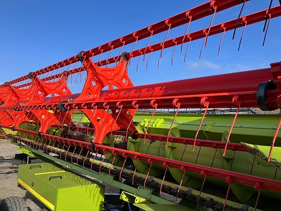Claas Trion 650 12 of 12
