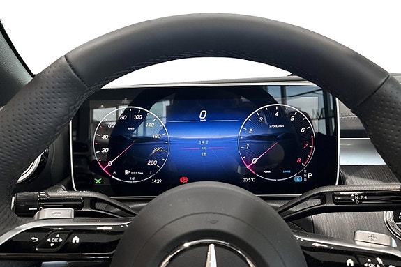 Mercedes-Benz CLE300 7 of 14