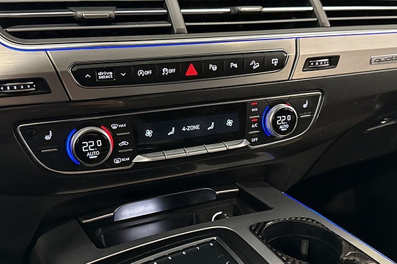 Audi Q7 17 of 27