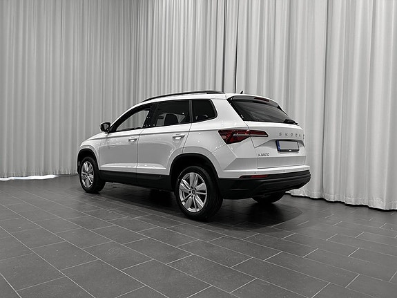 Skoda Karoq 3 of 5