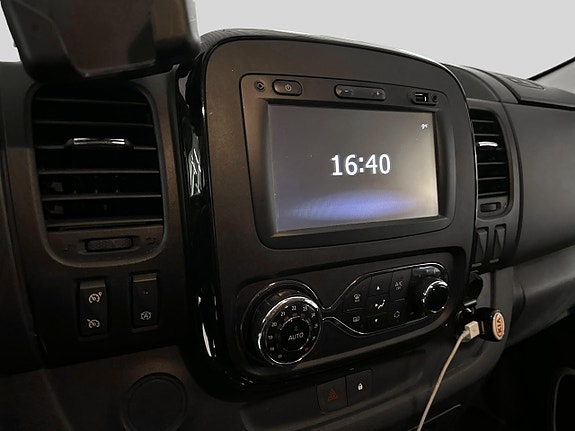 Opel Vivaro 6 of 13