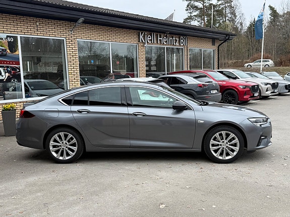 Opel Insignia 3 of 5