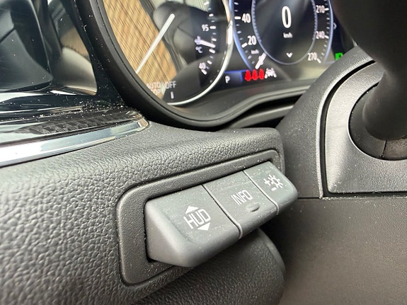 Opel Insignia 16 of 22