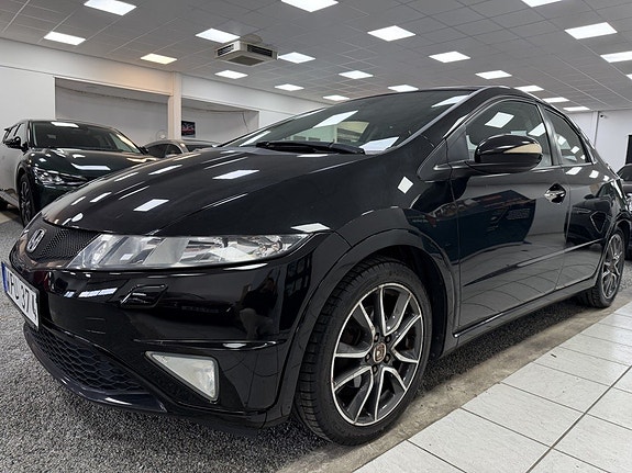 Honda Civic 2 of 5