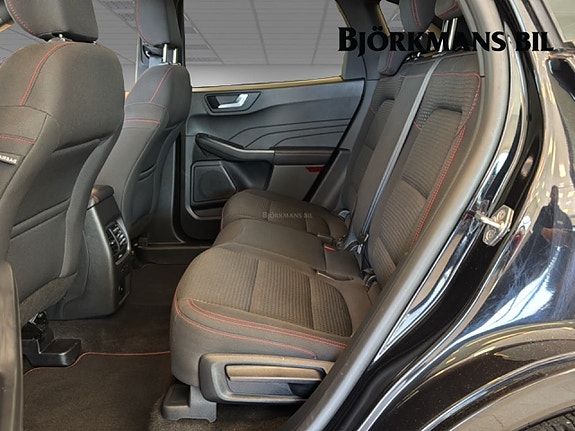 Ford Kuga 9 of 16