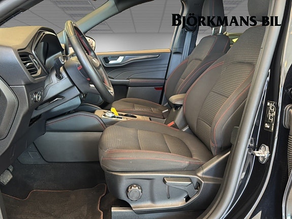 Ford Kuga 8 of 16