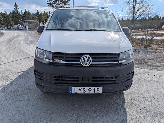 Volkswagen Transporter 4 of 5