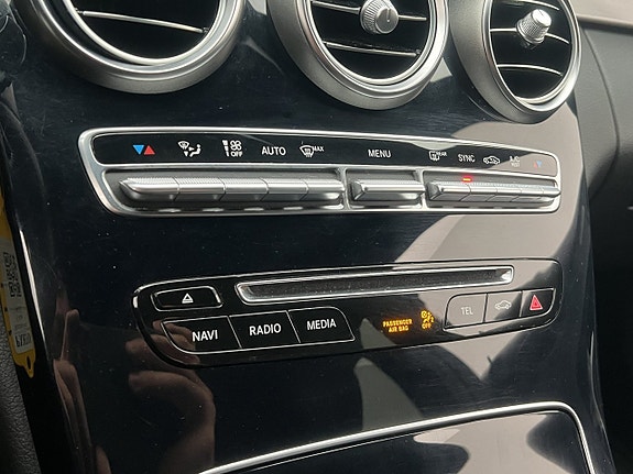 Mercedes-Benz C220 d 23 of 26