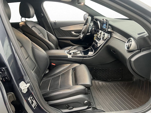 Mercedes-Benz C220 d 12 of 26