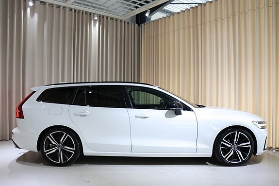 Volvo V60 3 of 27