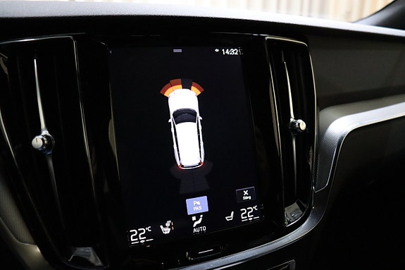 Volvo V60 22 of 27