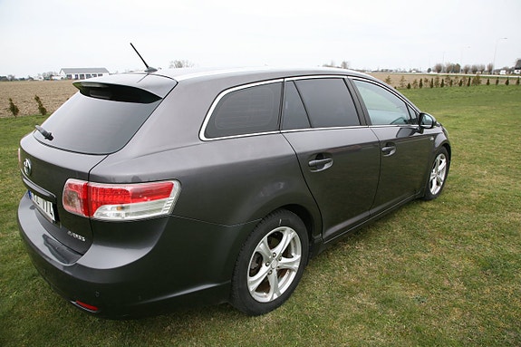 Toyota Avensis 6 of 20