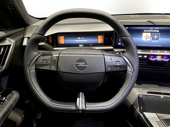 Opel Grandland 8 of 18