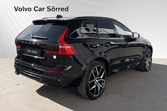 Volvo XC60 5 of 17