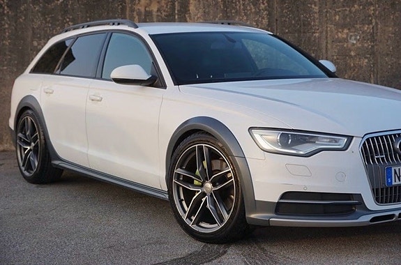 Audi A6 allroad 2 of 5