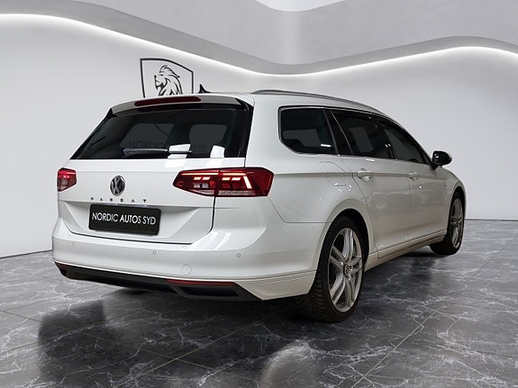 Volkswagen Passat 5 of 5