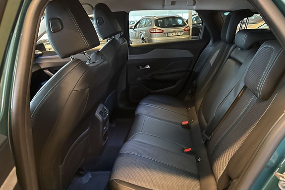 Peugeot 308 16 of 17