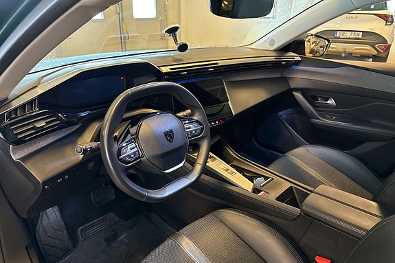 Peugeot 308 5 of 5