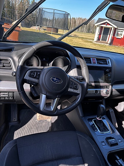 Subaru Outback 4 of 5