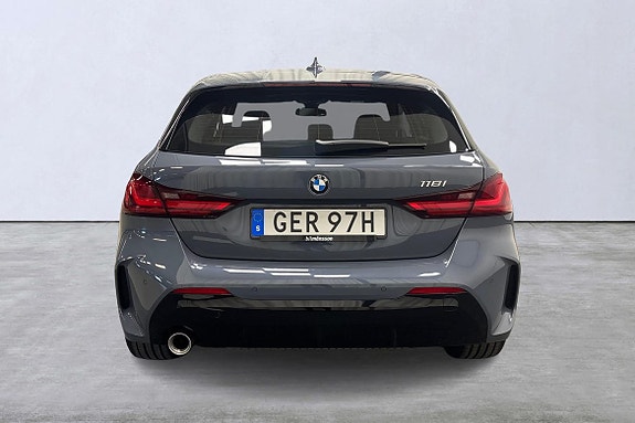 BMW 118i 5 of 5