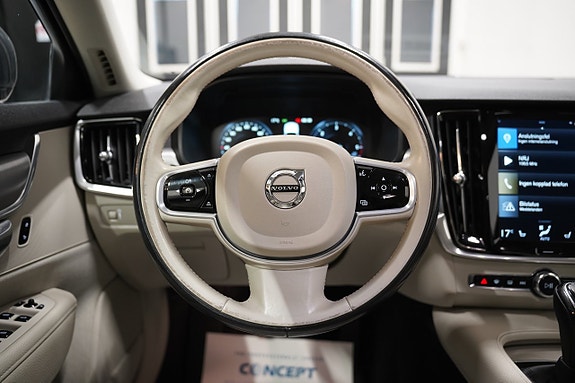 Volvo V90 10 of 22