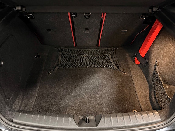 BMW M135i 6 of 27