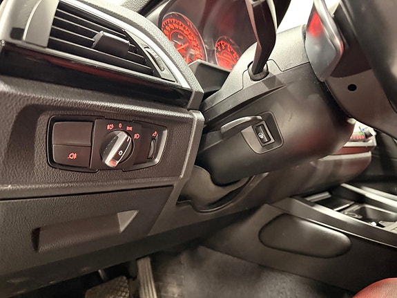 BMW M135i 10 of 27