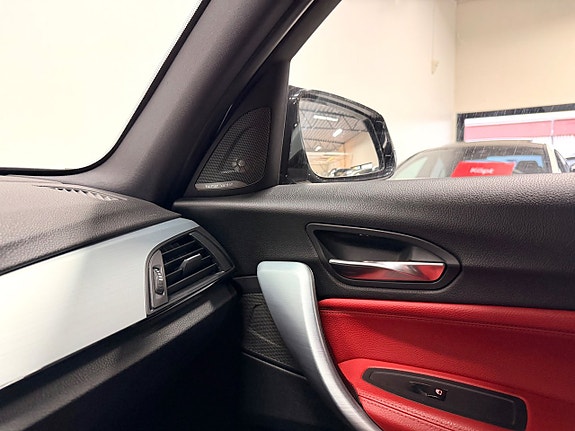 BMW M135i 25 of 27