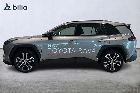 Toyota RAV4 3 of 5