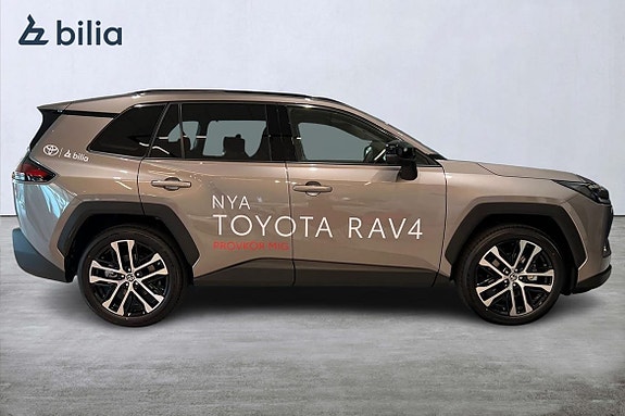 Toyota RAV4 18 of 23
