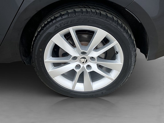 Skoda Octavia 25 of 27