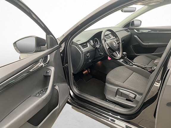 Skoda Octavia 9 of 27