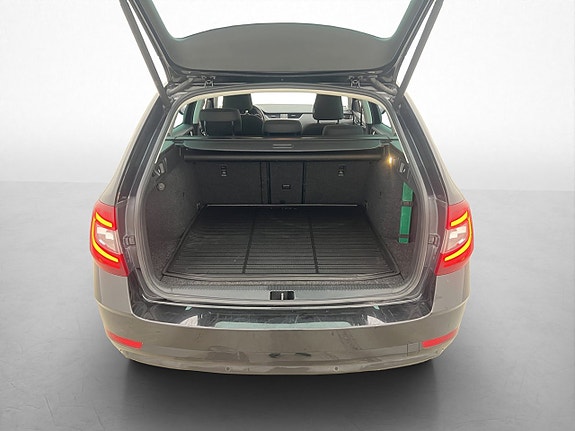 Skoda Octavia 22 of 27