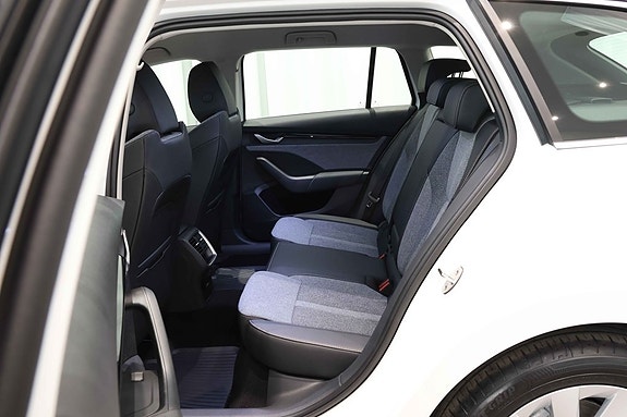 Skoda Octavia 5 of 5
