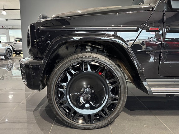 Mercedes-Benz G63 16 of 18