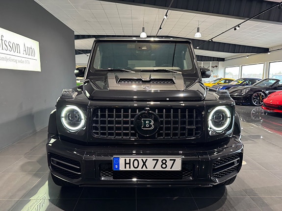 Mercedes-Benz G63 15 of 18