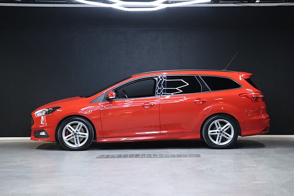 Ford Focus 7 of 28