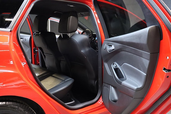 Ford Focus 15 of 28