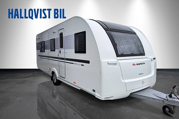 Adria Adora 593 UP Ac Queenbed 3 of 15