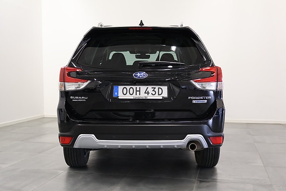 Subaru Forester 4 of 5