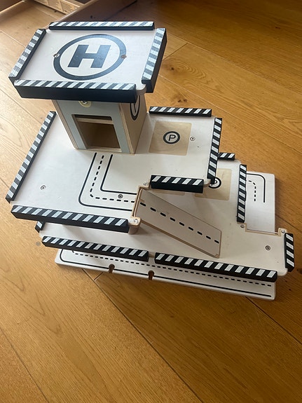 Product image 2 of 9